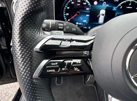 Mercedes-Benz - E-class