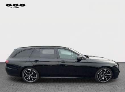 Mercedes-Benz - E-class