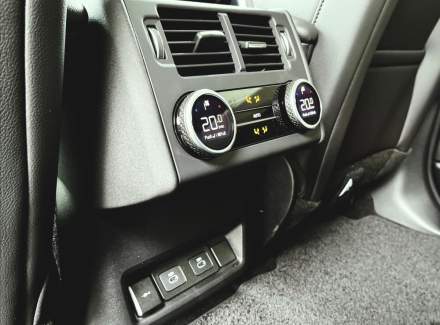 Land Rover - Discovery