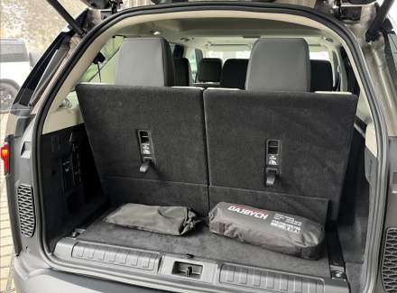 Land Rover - Discovery