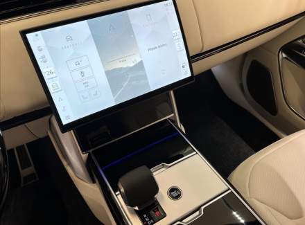 Land Rover - Range Rover