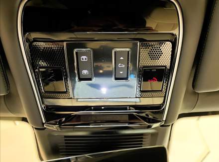 Land Rover - Range Rover