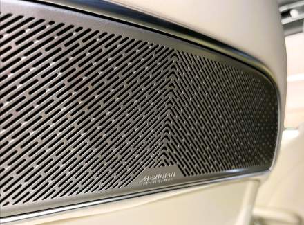 Land Rover - Range Rover