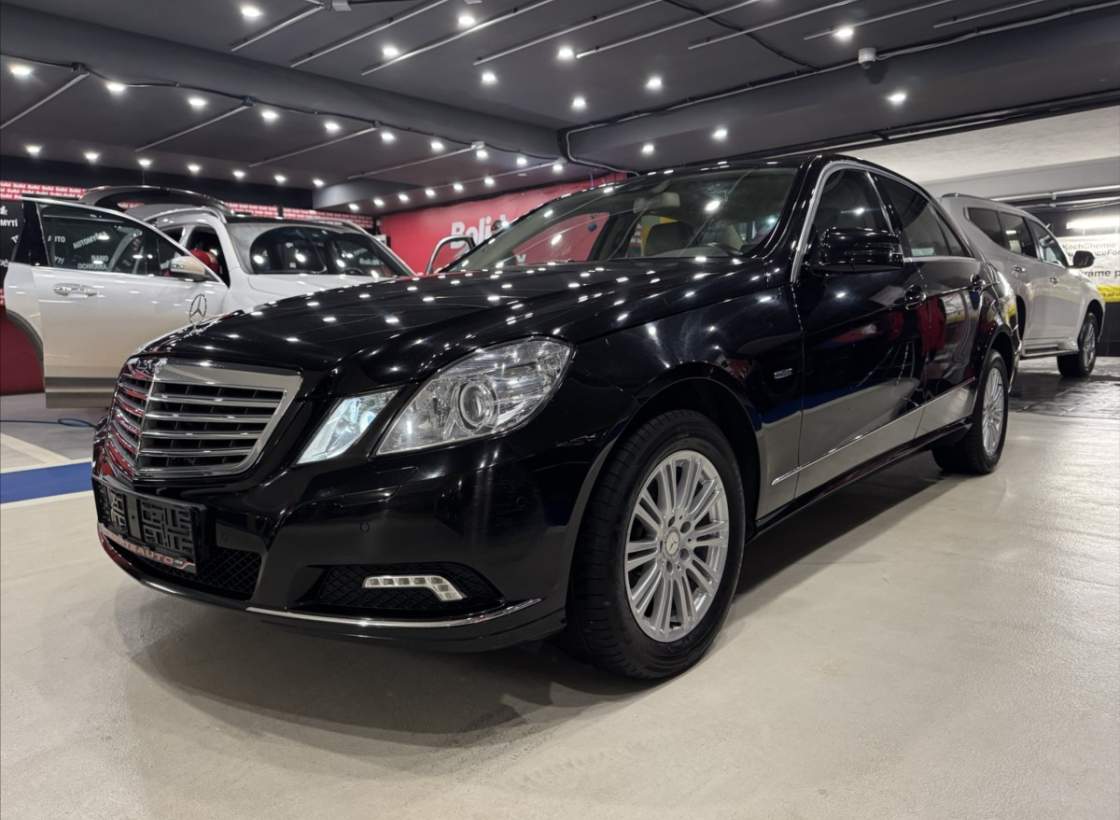 Mercedes-Benz - E-class