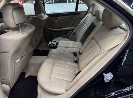 Mercedes-Benz - E-class