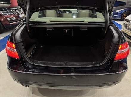 Mercedes-Benz - E-class