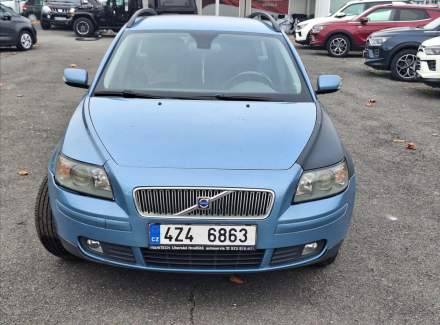 Volvo - V50