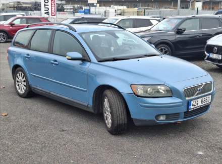 Volvo - V50