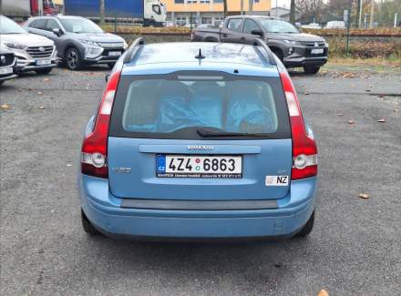 Volvo - V50