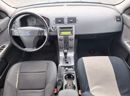 Volvo - V50