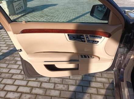 Mercedes-Benz - S-class