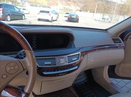 Mercedes-Benz - S-class