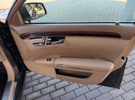 Mercedes-Benz - S-class
