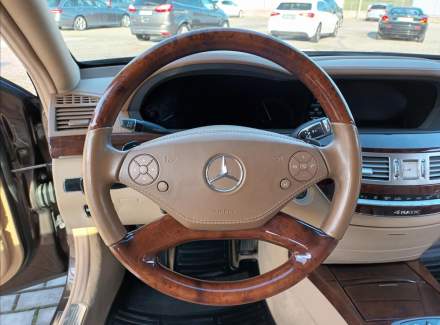 Mercedes-Benz - S-class