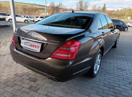 Mercedes-Benz - S-class