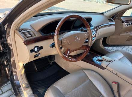 Mercedes-Benz - S-class