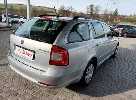 Škoda - Octavia