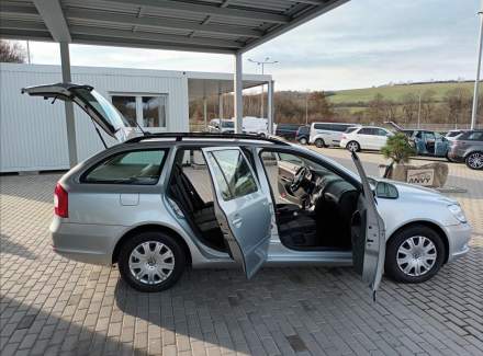 Škoda - Octavia