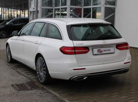 Mercedes-Benz - E-class