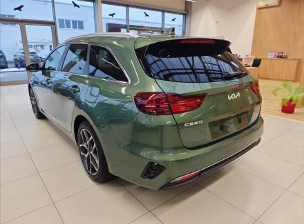 Kia - Cee'd