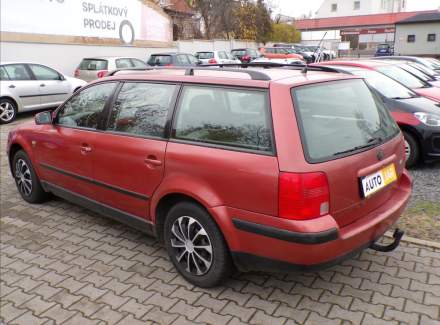 Volkswagen - Passat