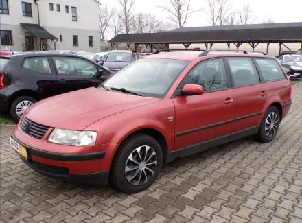 Volkswagen - Passat