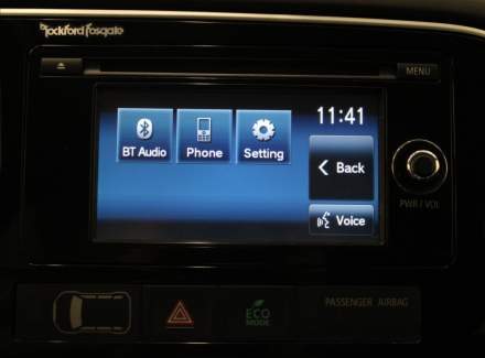 Mitsubishi - Outlander