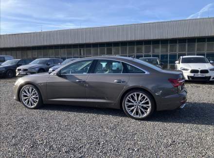 Audi - A6
