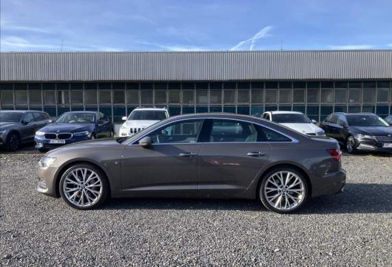 Audi - A6