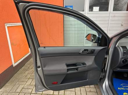 Volkswagen - Polo