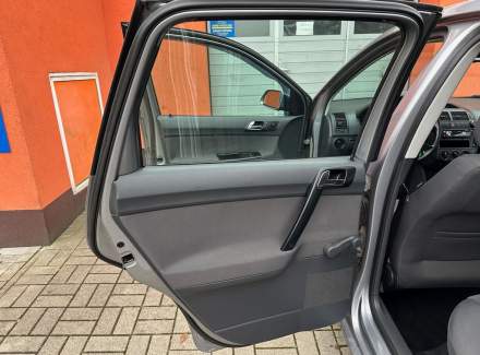 Volkswagen - Polo