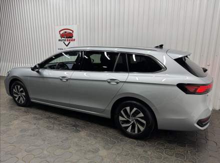 Volkswagen - Passat