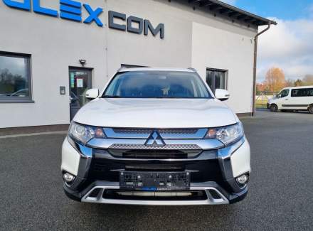 Mitsubishi - Outlander