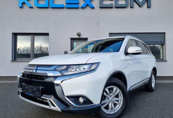Mitsubishi - Outlander