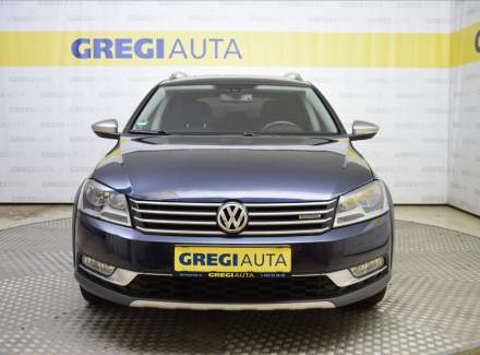 Volkswagen - Passat