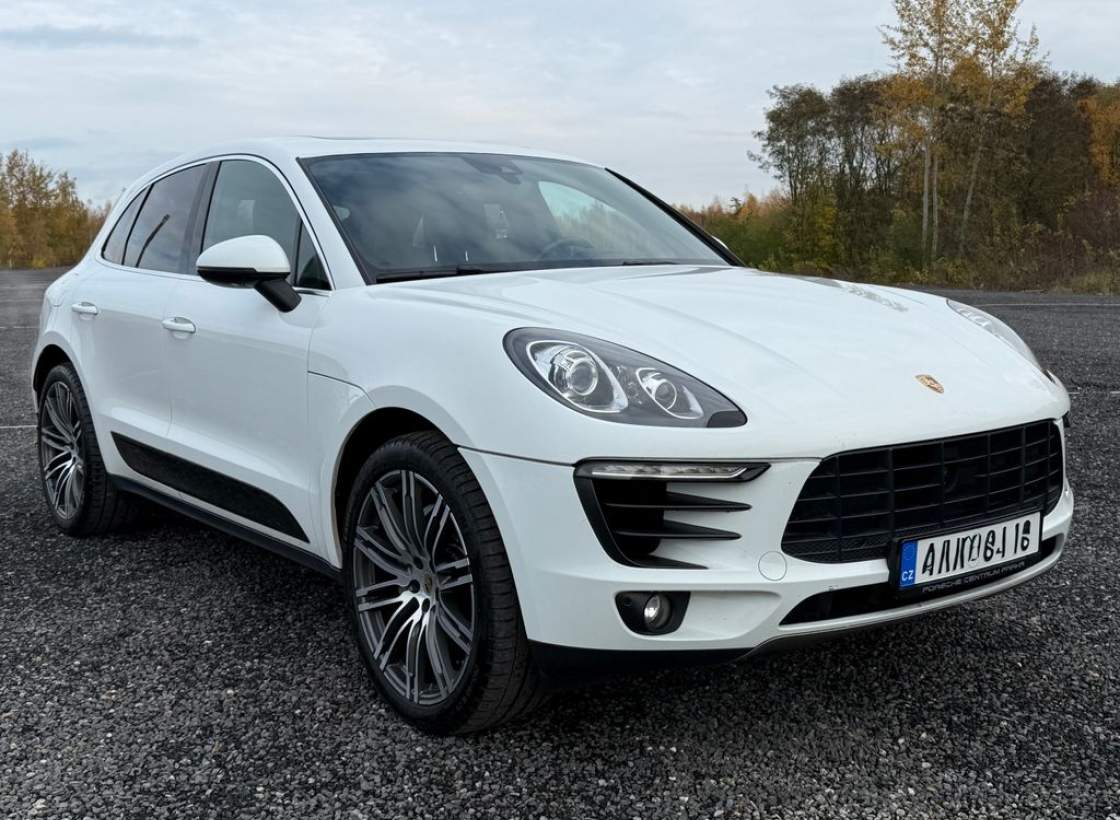 Porsche - Macan