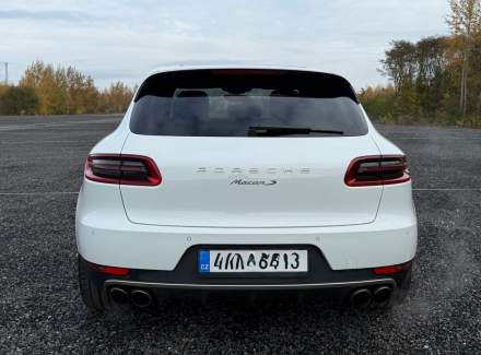 Porsche - Macan