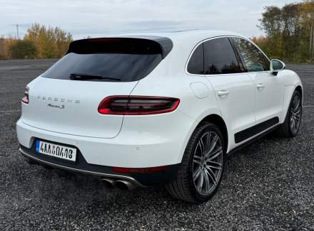 Porsche - Macan