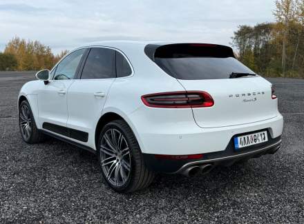Porsche - Macan