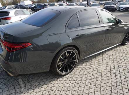 Mercedes-Benz - S-class