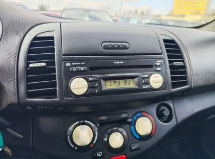 Nissan - Micra