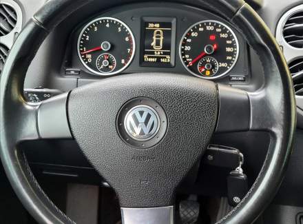 Volkswagen - Tiguan