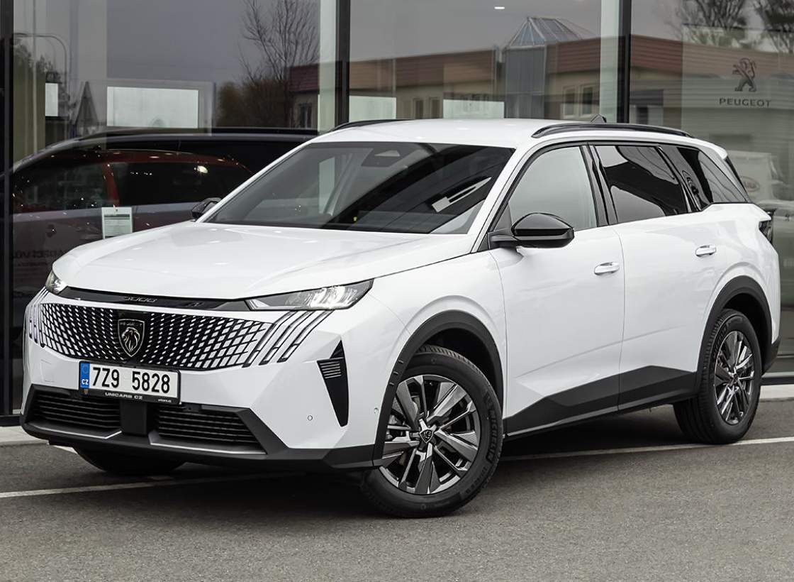 Peugeot - 5008