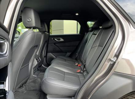 Land Rover - Range Rover Velar