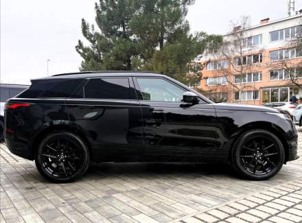 Land Rover - Range Rover Velar