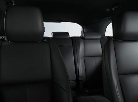 Land Rover - Range Rover Velar