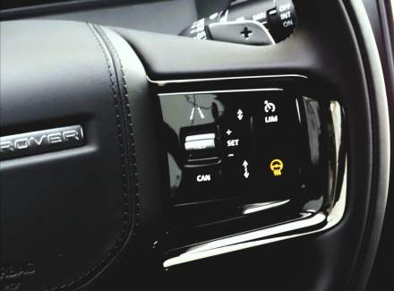 Land Rover - Range Rover Velar