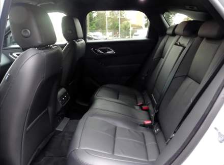 Land Rover - Range Rover Velar