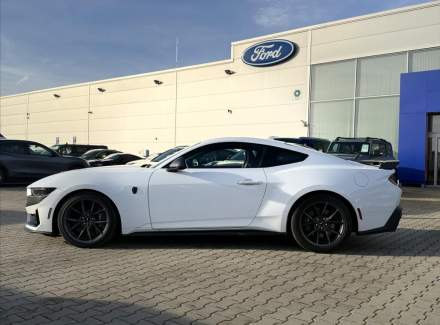 Ford - Mustang