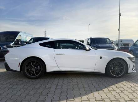 Ford - Mustang